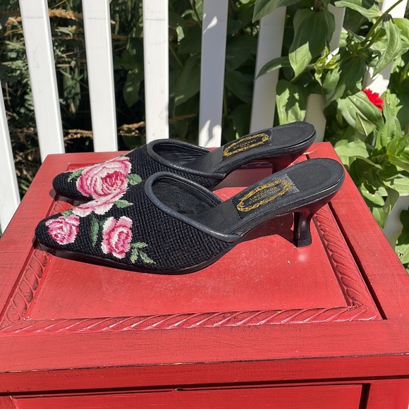 The Larkspur Collection Needlepoint Mules Shoes - Picture 2 of 7